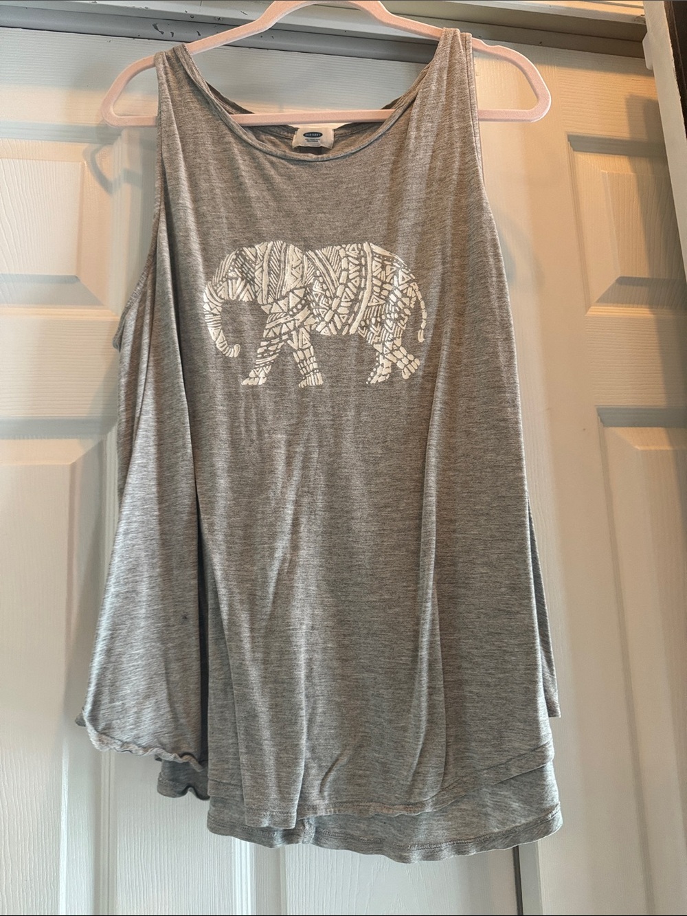Old Navy Gray Tank Top with White Elephant Graphic